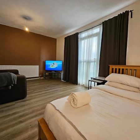 Flat In Camden Town Apartment Лондон Екстериор снимка